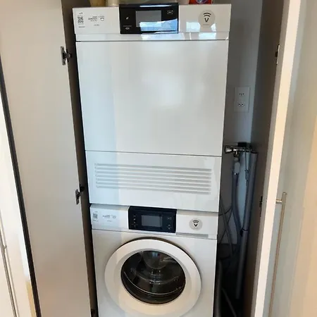 , Free Parking Apartment *